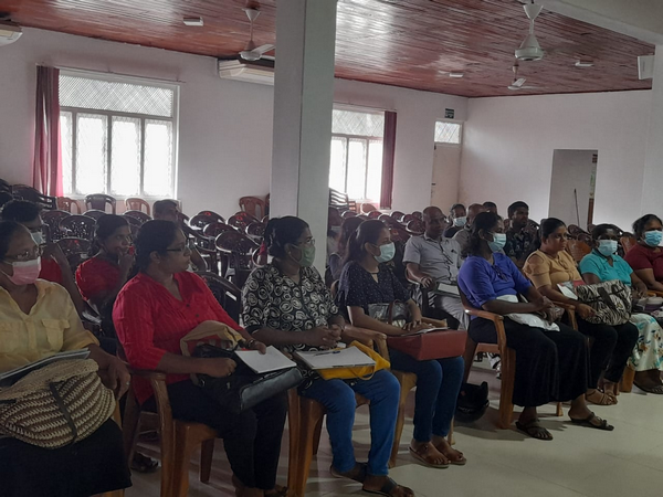 A technical training program on food packaging in Homagama.(2022-11-23) 